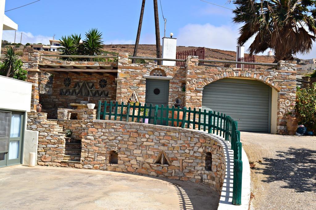 Stelios Zalonis Apartments Tínos Exterior foto