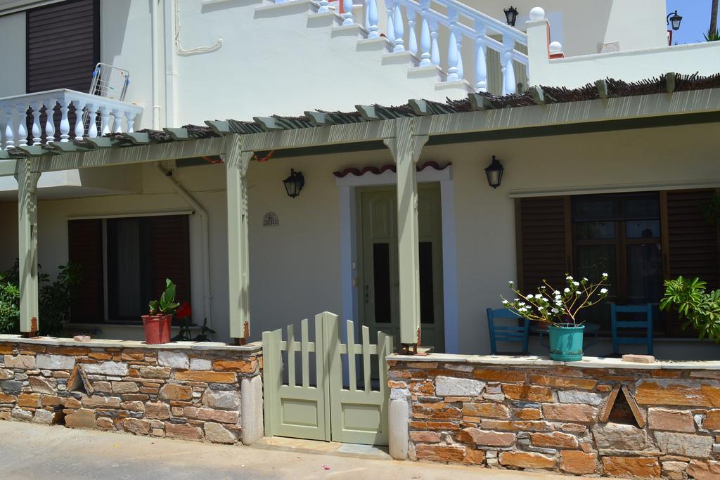 Stelios Zalonis Apartments Tínos Exterior foto